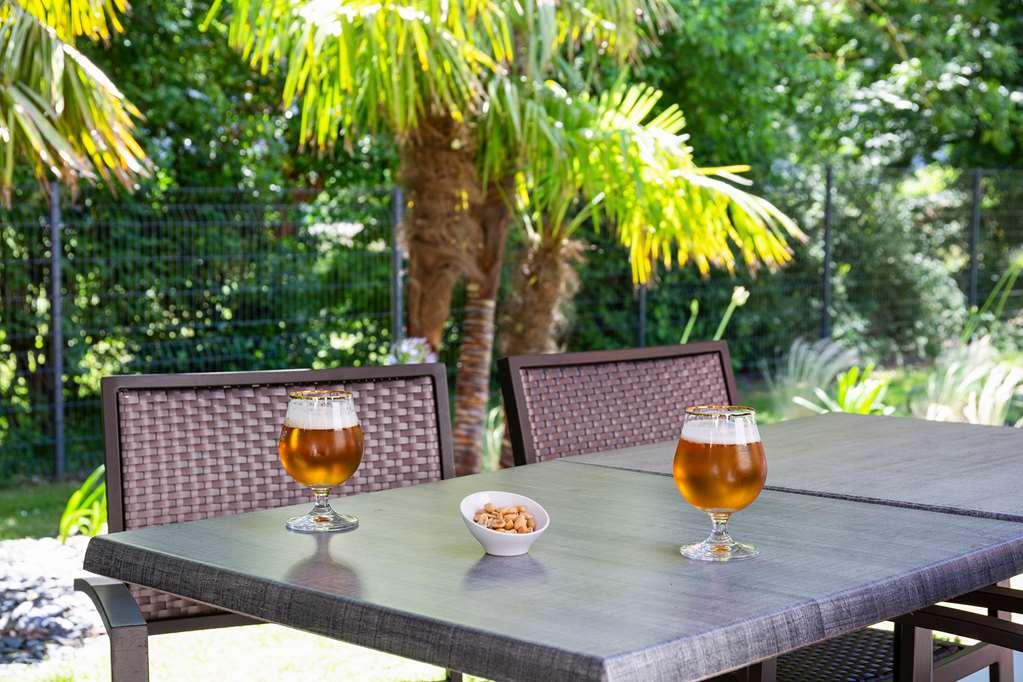 The Originals Boutique Hotel Restaurant Saint James, Montaigu-Vendee Dış mekan fotoğraf