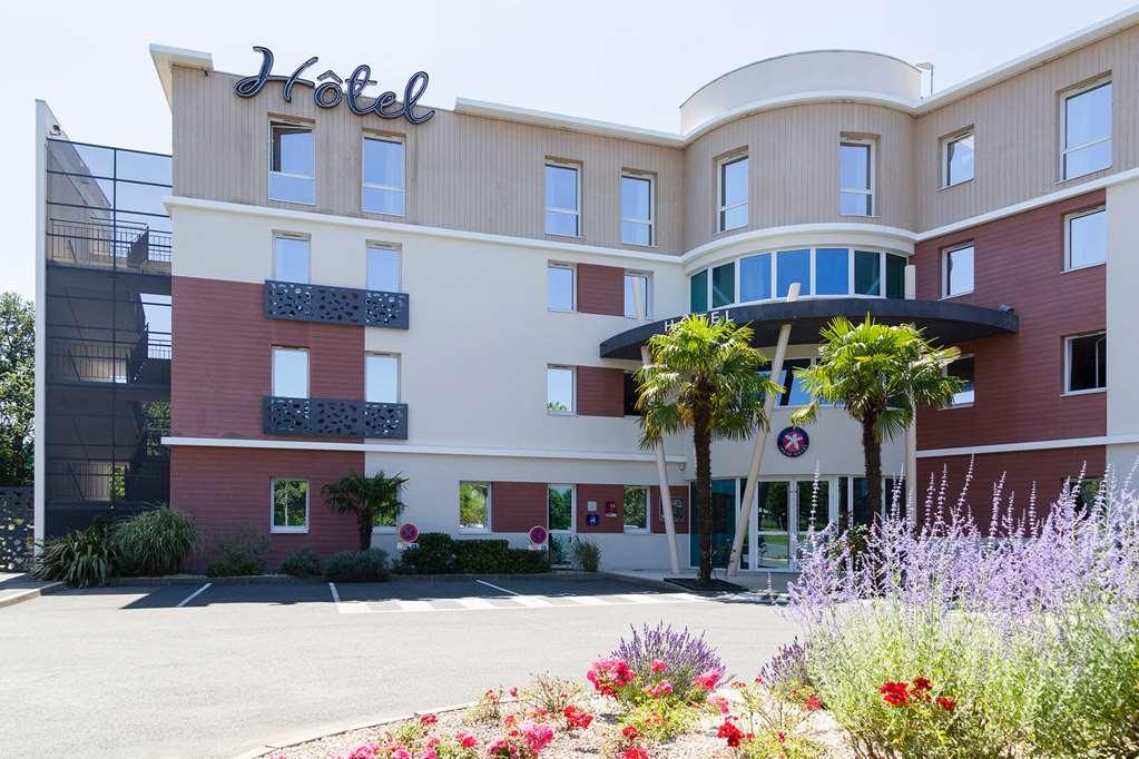 The Originals Boutique Hotel Restaurant Saint James, Montaigu-Vendee Dış mekan fotoğraf