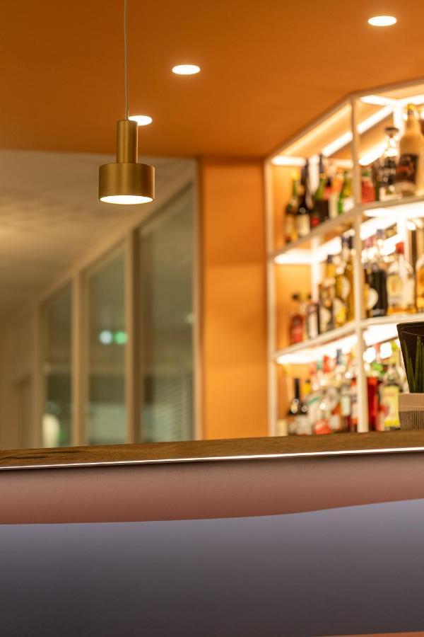 The Originals Boutique Hotel Restaurant Saint James, Montaigu-Vendee Dış mekan fotoğraf